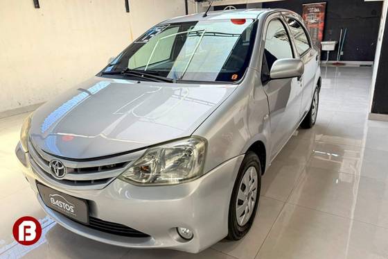 TOYOTA ETIOS 1.3 16V FLEX 4P MANUAL